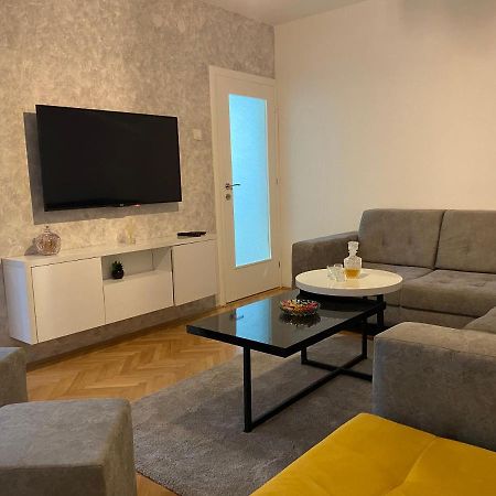 Apartman Oaza Nikšić 外观 照片