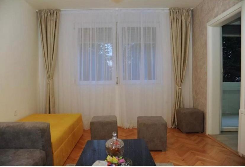 Apartman Oaza Nikšić 外观 照片